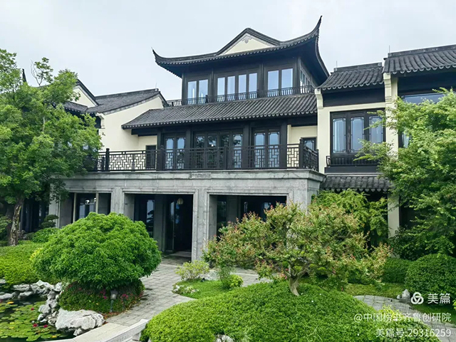 1781092321867943.jpg 齐鲁榜书万里行第233站 走进青岛桃李春风