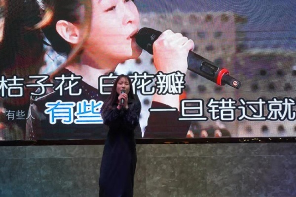 秦龙乳业集团