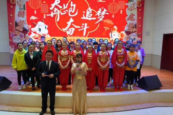 秦龙乳业集团