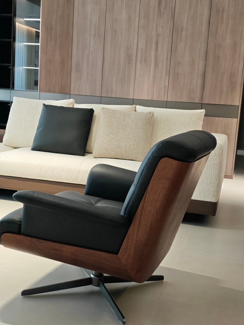 佛山市吉吉菲尚家具有限公司