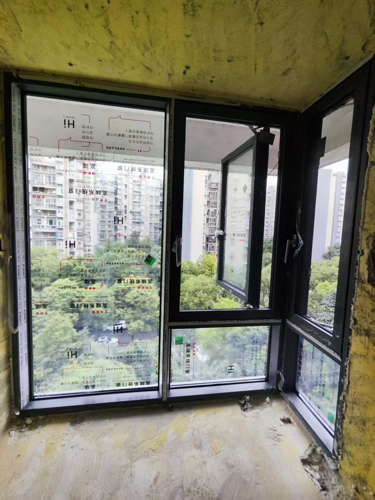 河滨森林