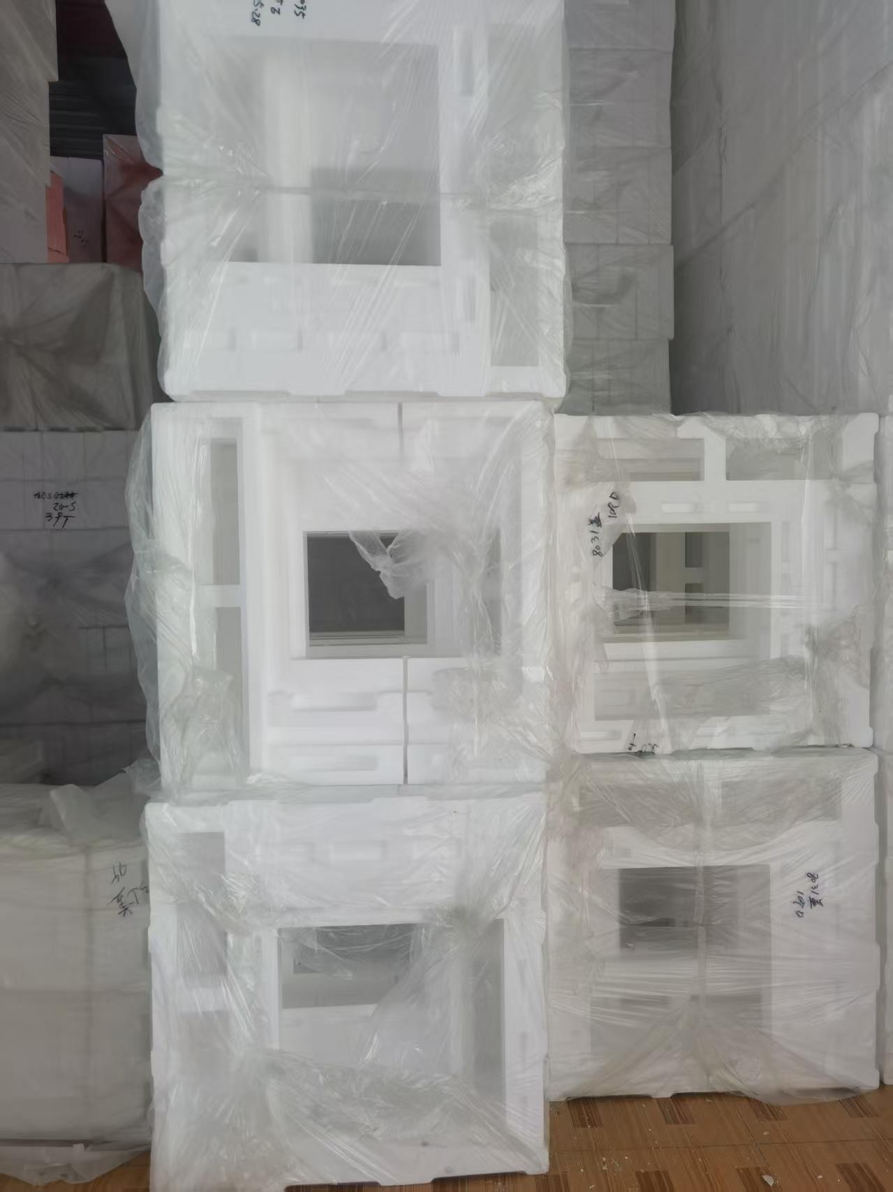 成型泡沫