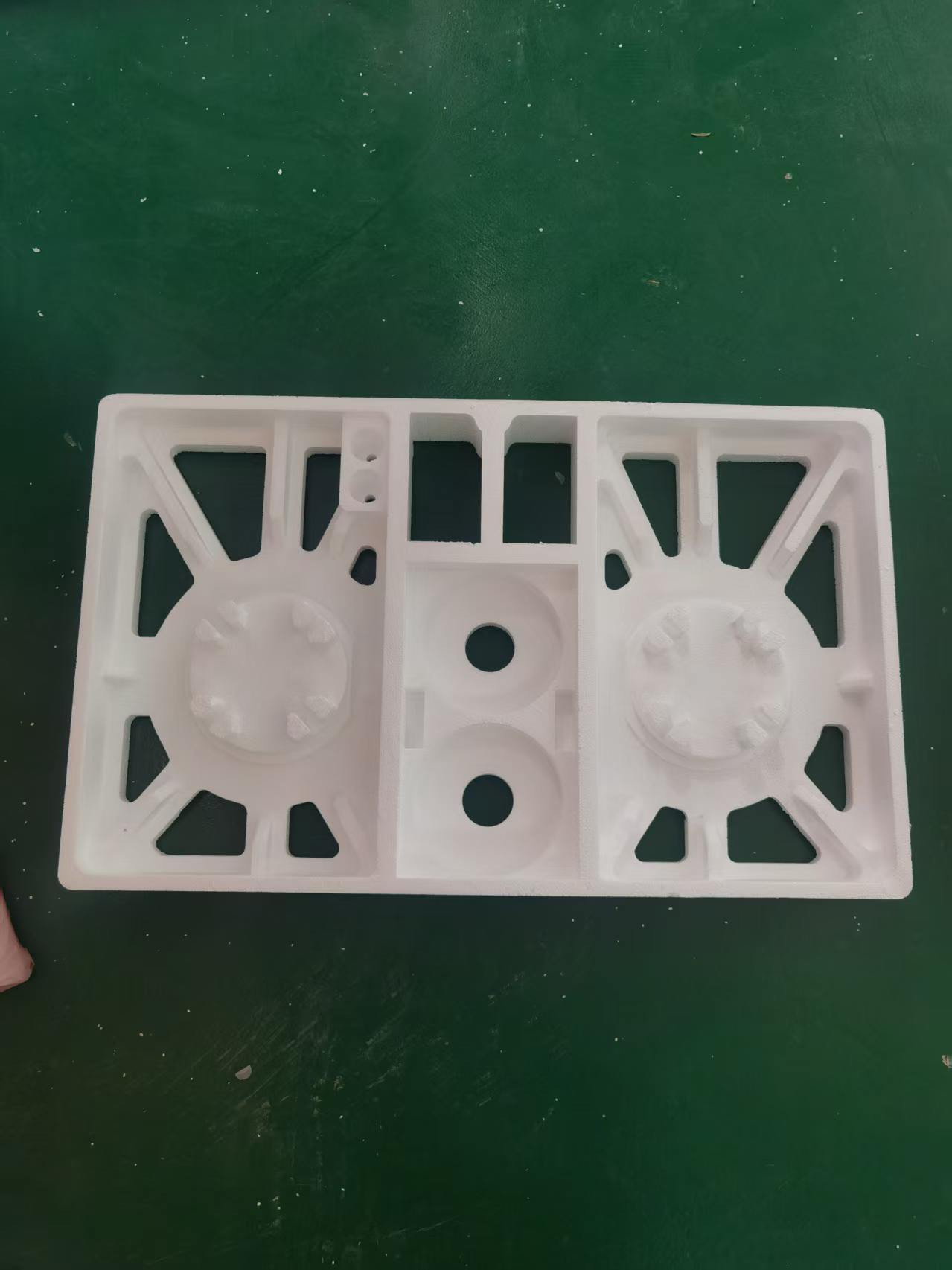 成型泡沫