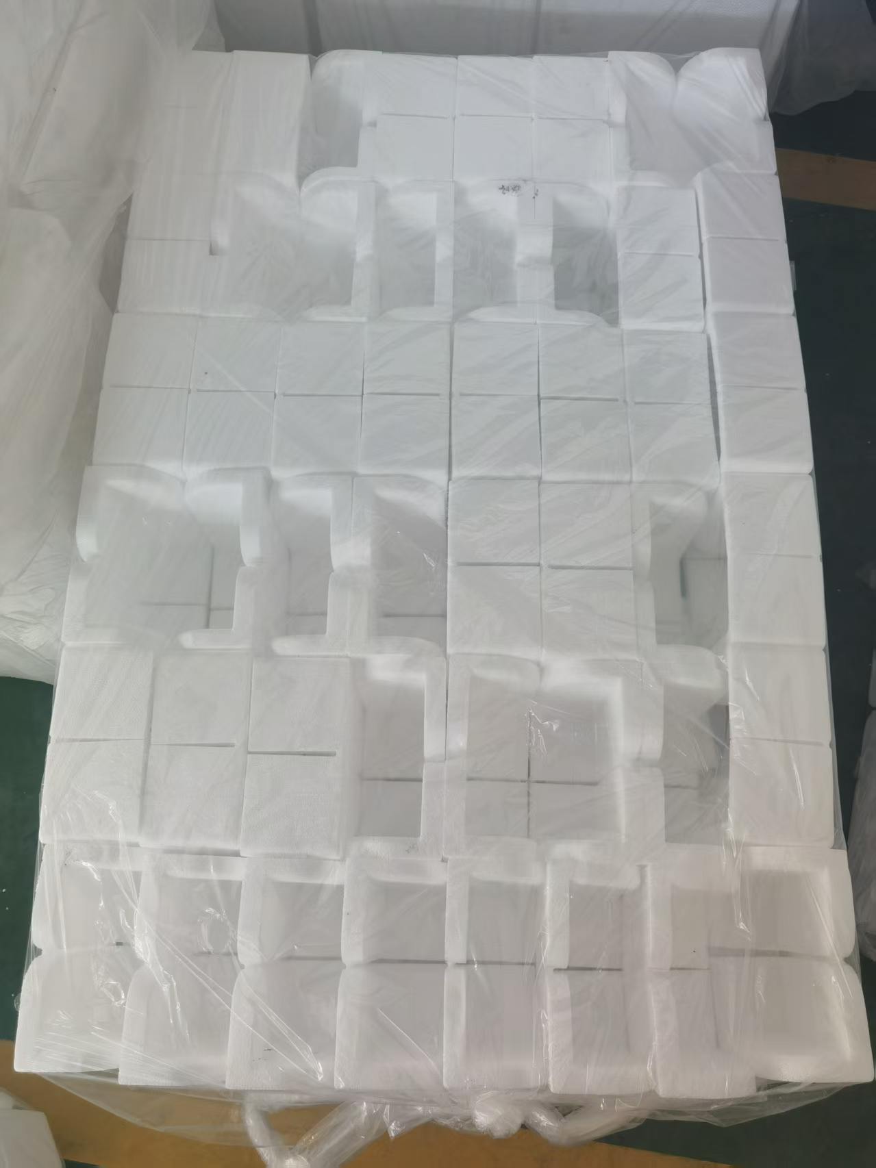 成型泡沫