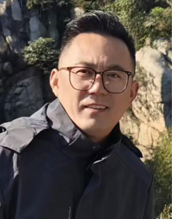 李军