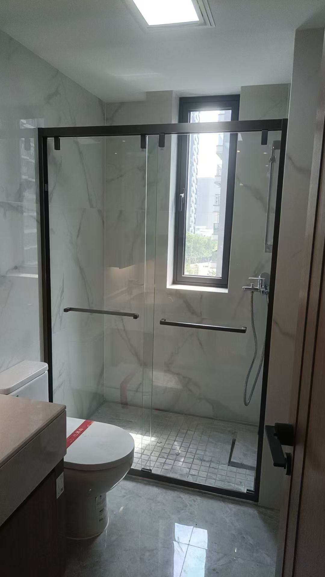 淋浴房维修