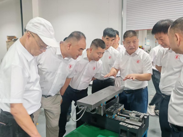 1786332341517418.jpg 西安市永寿商会