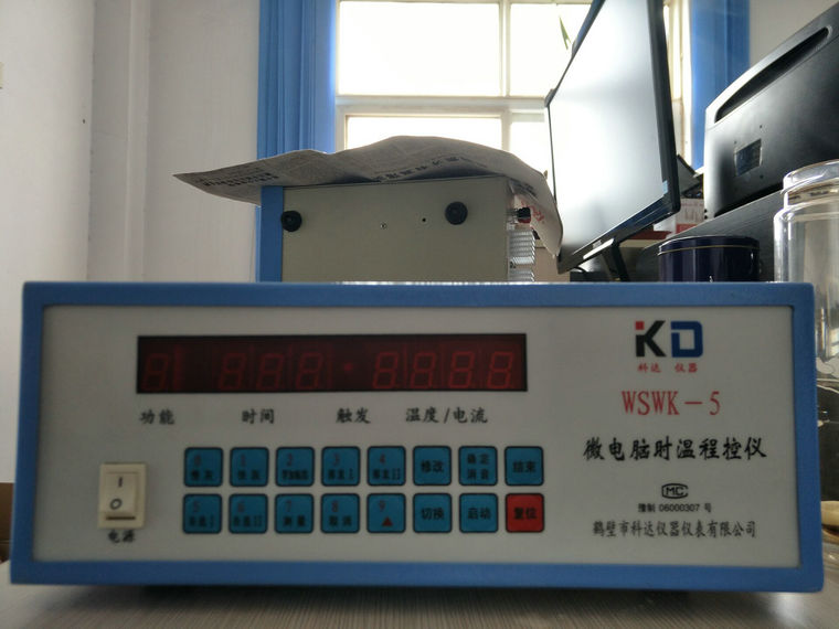 微电脑时温程控仪