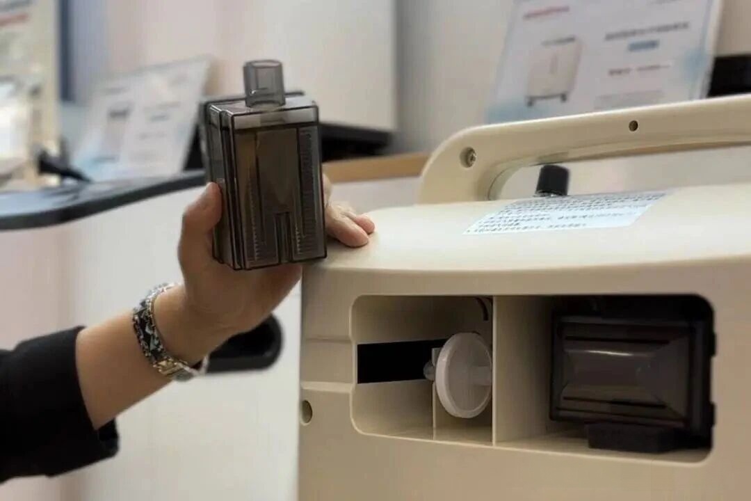 1790652446176888.jpg 制氧机