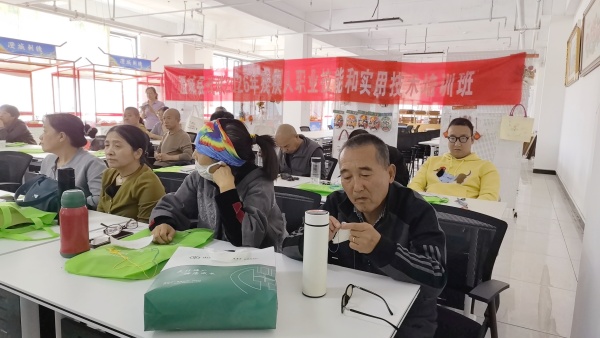 非遗传承人王春莉