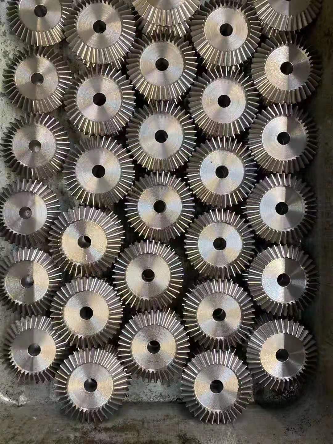 伞齿