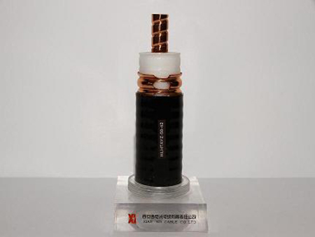 移动通信用漏泄同轴电缆