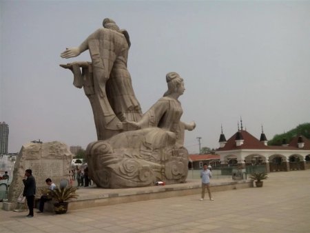海南水泥雕塑的起源