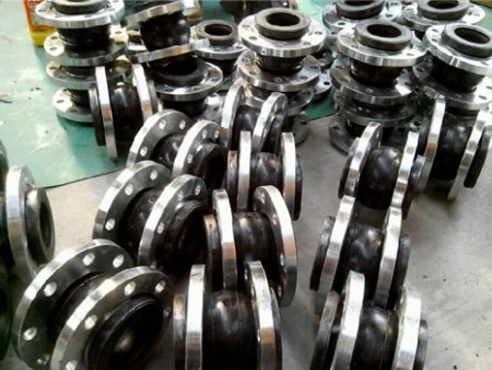 ff3700e0fd713f59d5d3fafc83d9563e