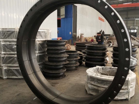 KDF-F 翻边单球体限位橡胶接头 (2)