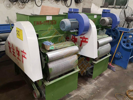 mjs一20型吸尘锯齿棉花轧花机