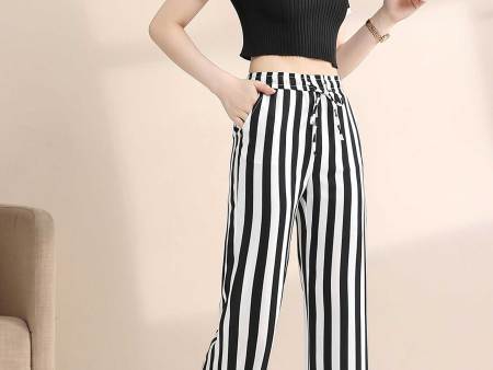 黑白条纹直筒裤1