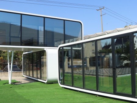 Apple cabins