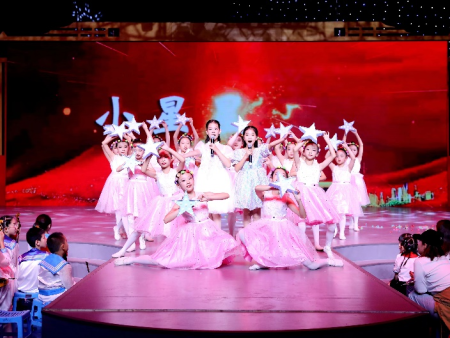 穿越时空的红星，新星——闪闪的新星主题歌是这样产生的