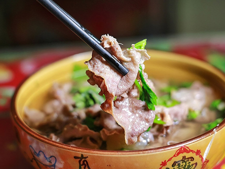 翘脚牛肉