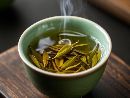 把巫溪老鹰茶打造成“金名片” 须过“三关”