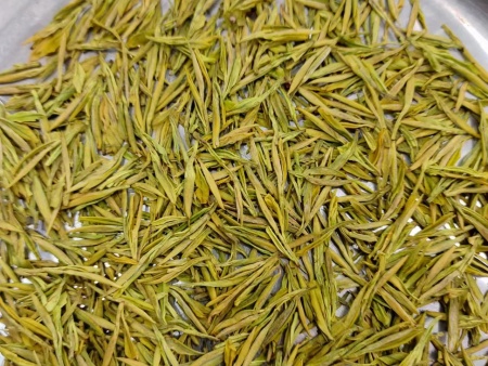 奶白茶