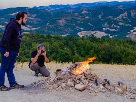 氢气燃烧产生什么?