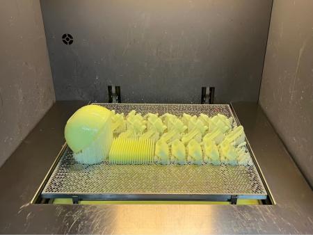 厦门智造新动能：3D打印如何让终端零部件“一体成型、更强更韧”