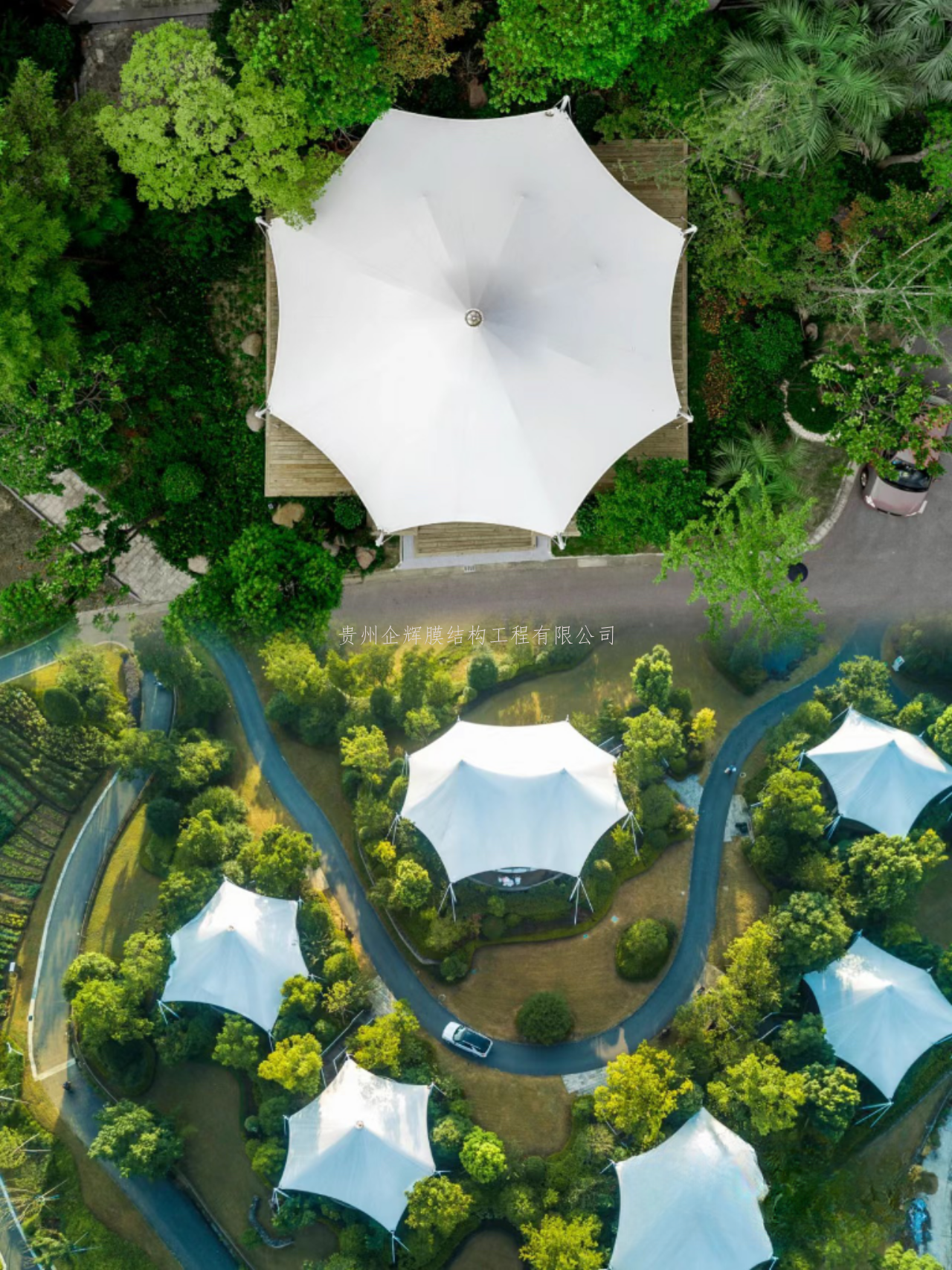 污水池反吊膜：密封与防腐的废气收集解决方案