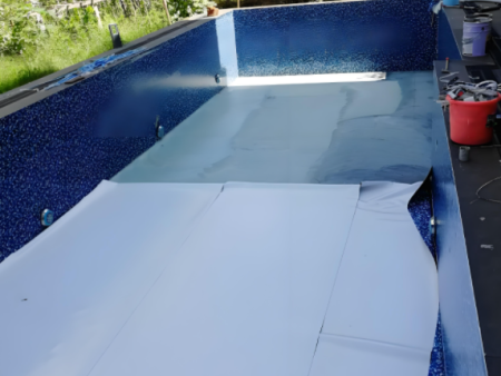 游泳池漏水维修