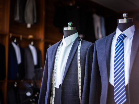 男士定制西装：为什么个性化是打造永恒衣橱的关键?