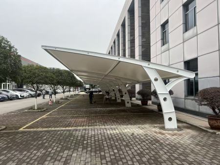 江津y字型停车棚完工