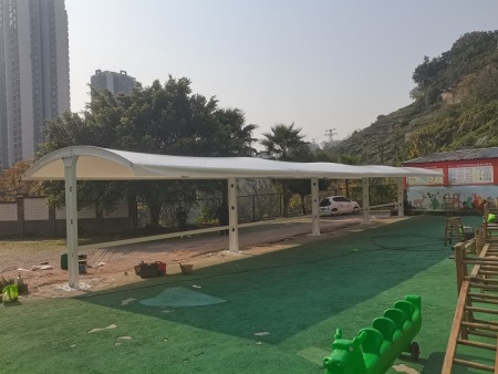 重庆綦江非机动车棚完工