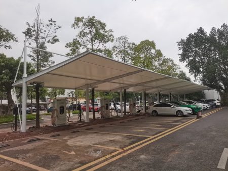 四川成都拉杆膜结构停车棚完工啦-厂家定制 上门安装