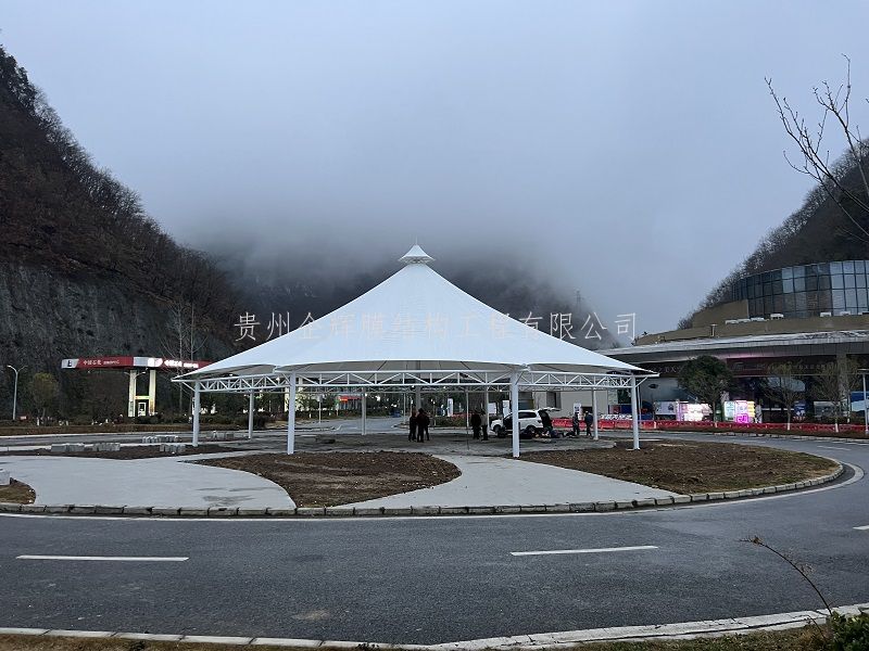 膜结构景观棚：让空间与自然共舞