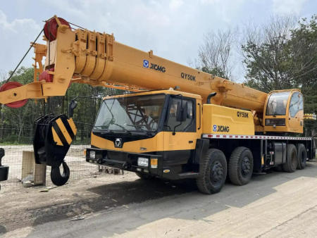 吊车（汽车吊）