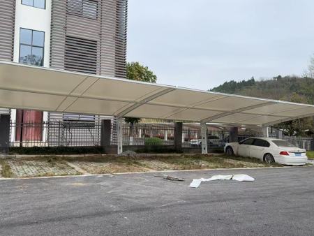 四川绵阳停车棚