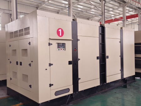 康明斯1000KW静音箱