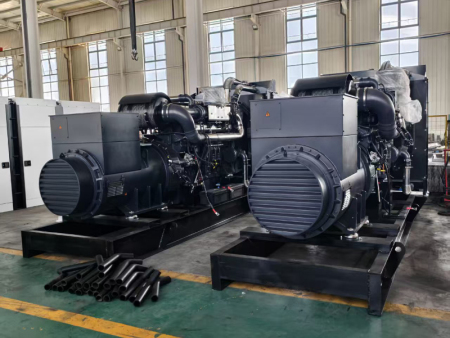 上柴720KW发电机组