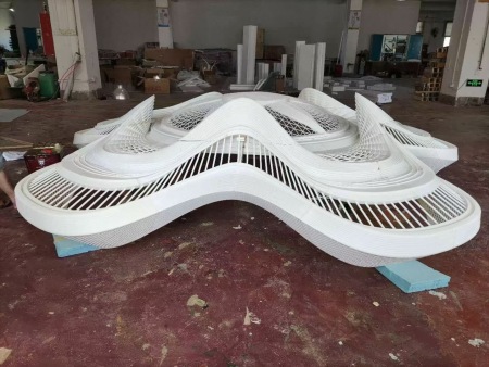 精密SLA光固化3D打印服务：从透明原型到金属功能件的全栈制造解决方案