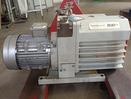 PFEIFFER Vacuum（普发） DUO 65 双级油封旋片式真空泵