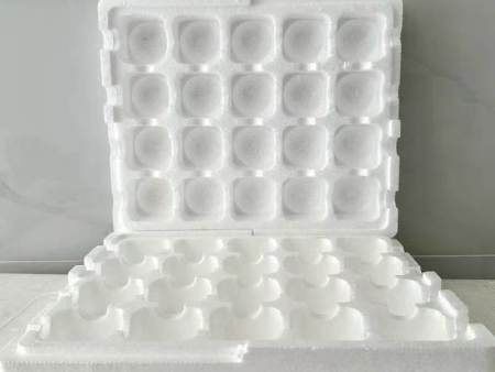 成型泡沫