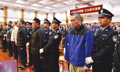 天津港爆炸案49人获刑瑞海董事长被判处死缓