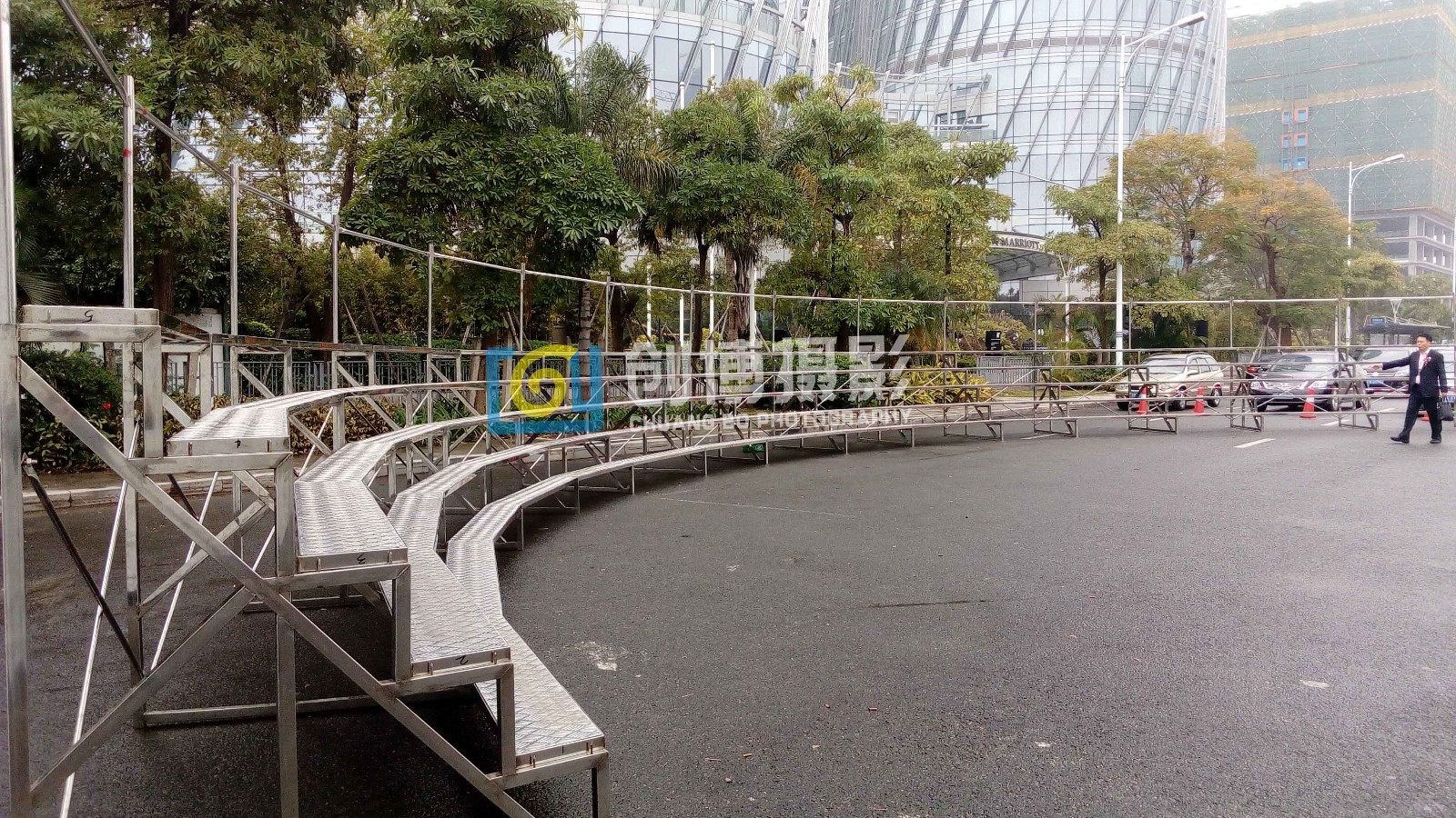台阶铁架图片,三角台阶铁架图片,台阶图片大全_大山谷图库