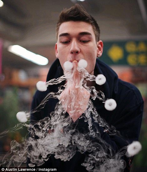 近日,来自美国新泽西州的21岁男子奥斯丁·劳伦斯(austin lawrence)