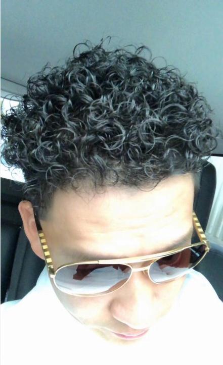 曹云金晒近照发型曹云金为什么被逐出德云社