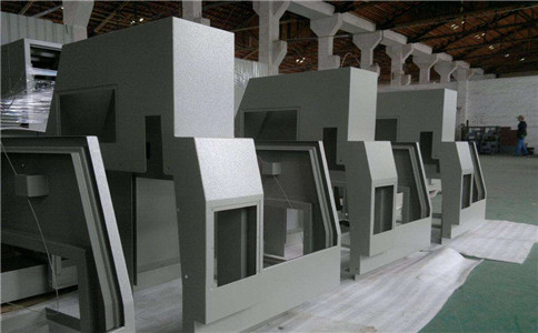 选择成都钣金加工场家时须要留意的成绩有哪些