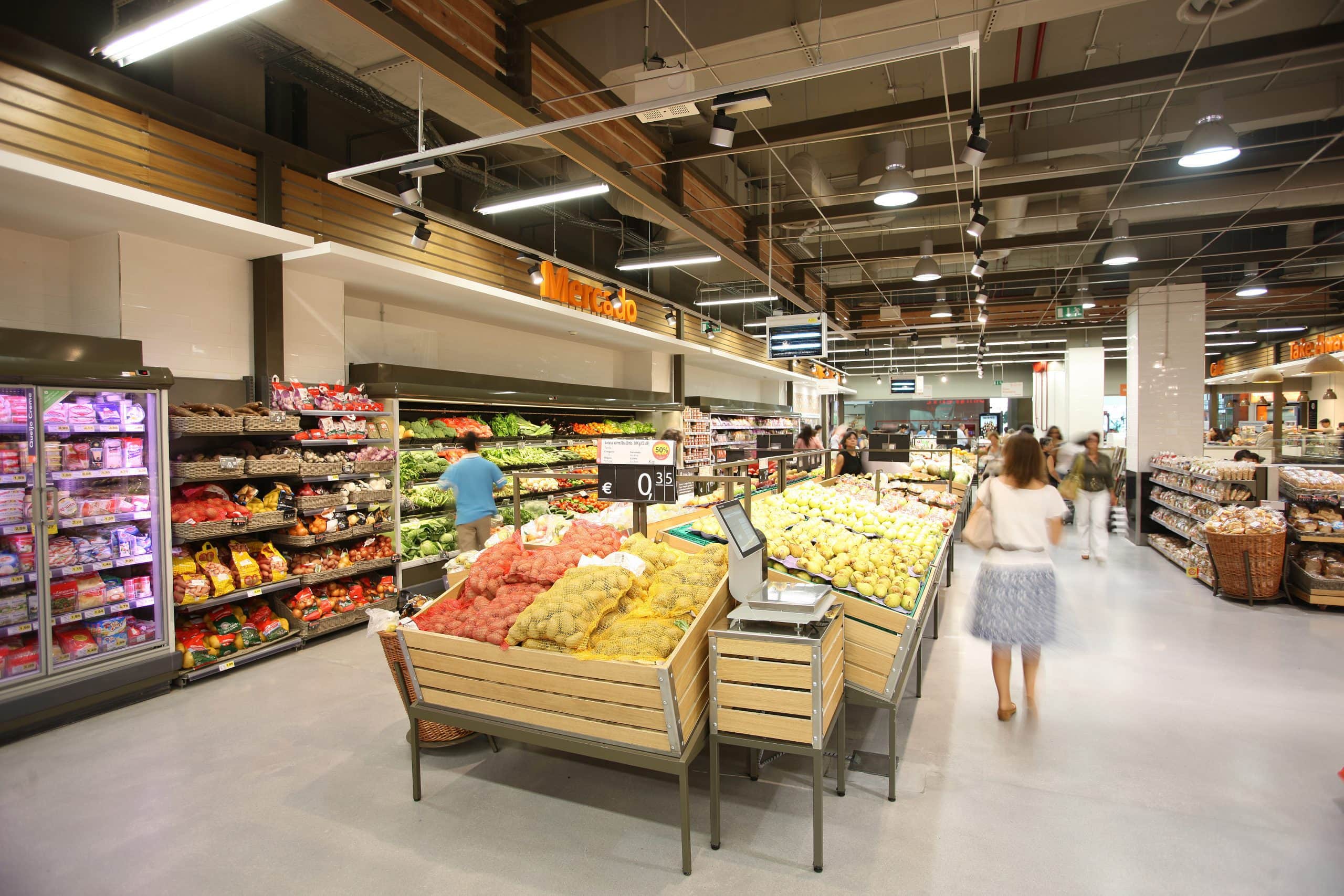 众派思商业设计分享 | 葡萄牙continente bom dia便利超市设计